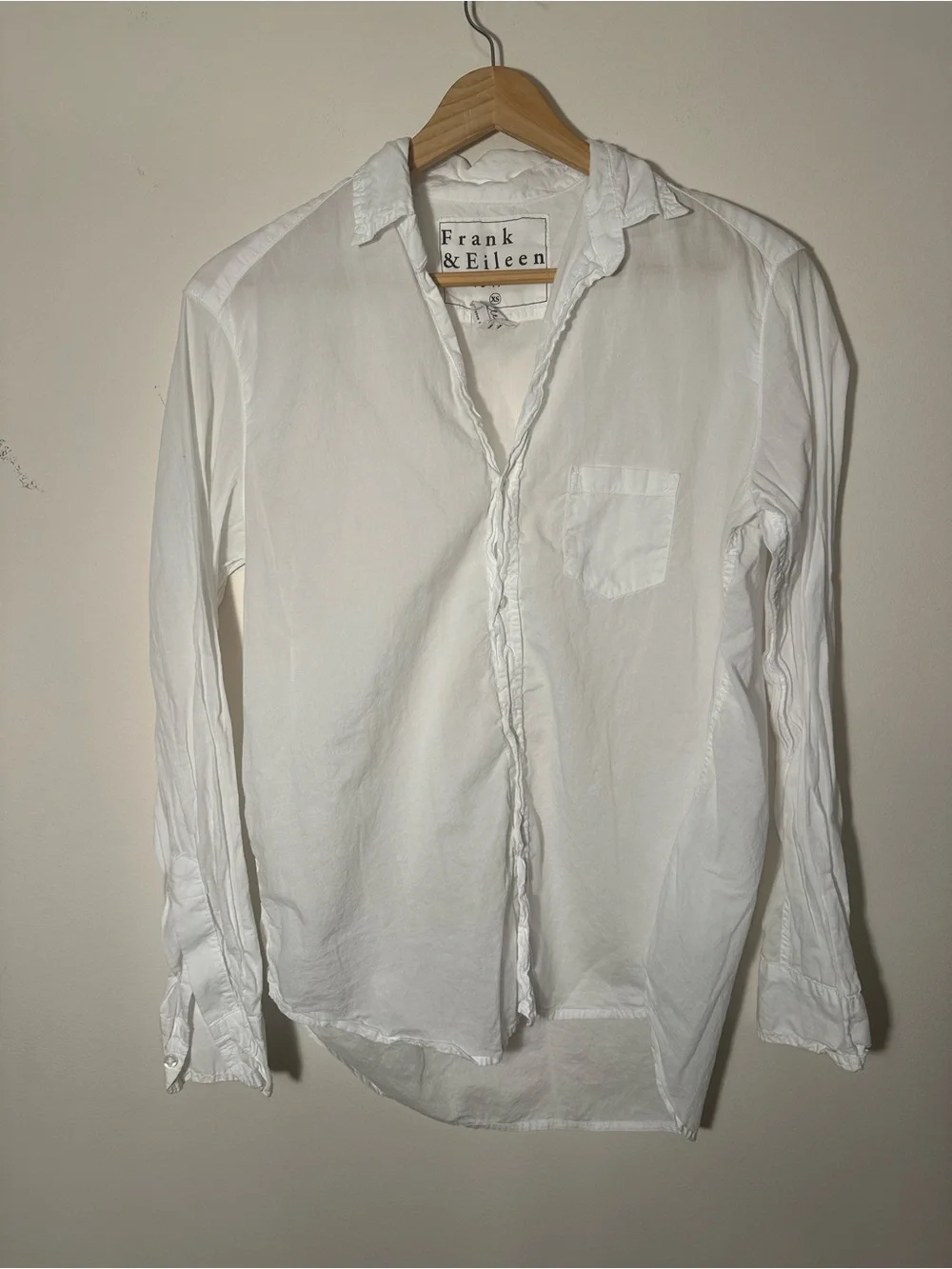 Frank & Eileen “Eileen” Linen Button-Down Shirt | X-Small | Excellent Condition - Picture 1 of 4